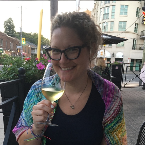 Meet your Posher, Natasha - Picture 1 of 1